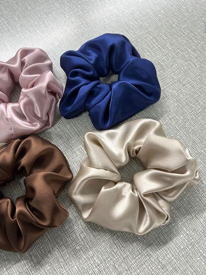 Scrunchies de seda